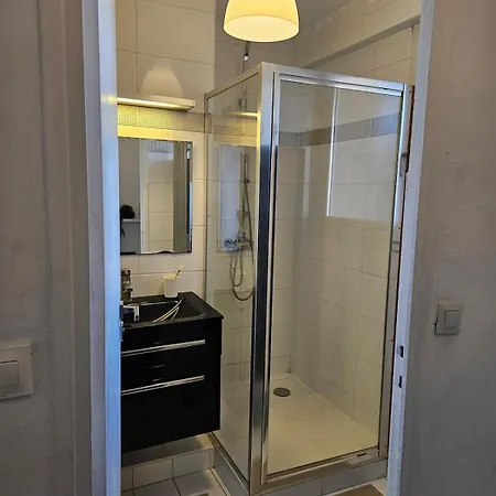 - Sea View And Coeur De Apartment